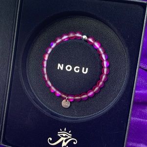 MAGENTA/SILVER NOGU MERMAID GLASS BEAD BRACELET